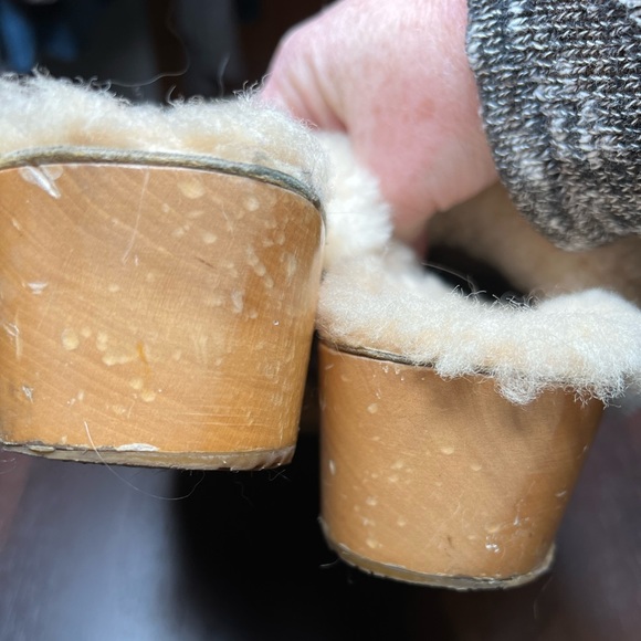 UGG Australia Kalie Clog Studded Brown Leather Sherpa Lined Wooden Block Heel 6 - Picture 5 of 10